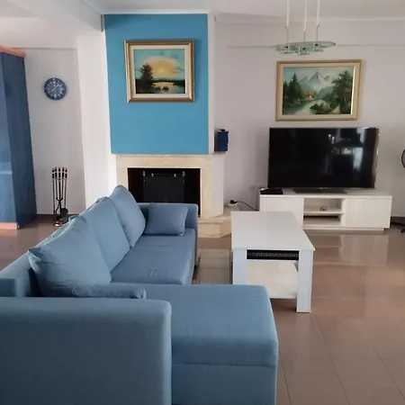 度假居 Vip Hyiat House *