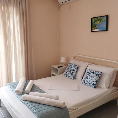 度假居 Vip Hyiat House *