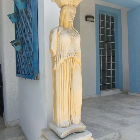 Vip Hyiat House